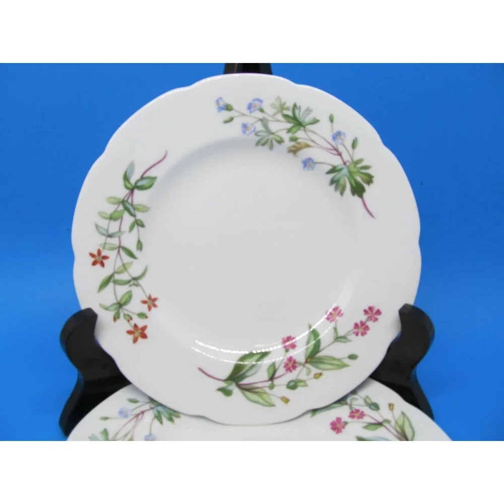 Minton Meadow Scalloped Set Of 3  Floral 6 3/8